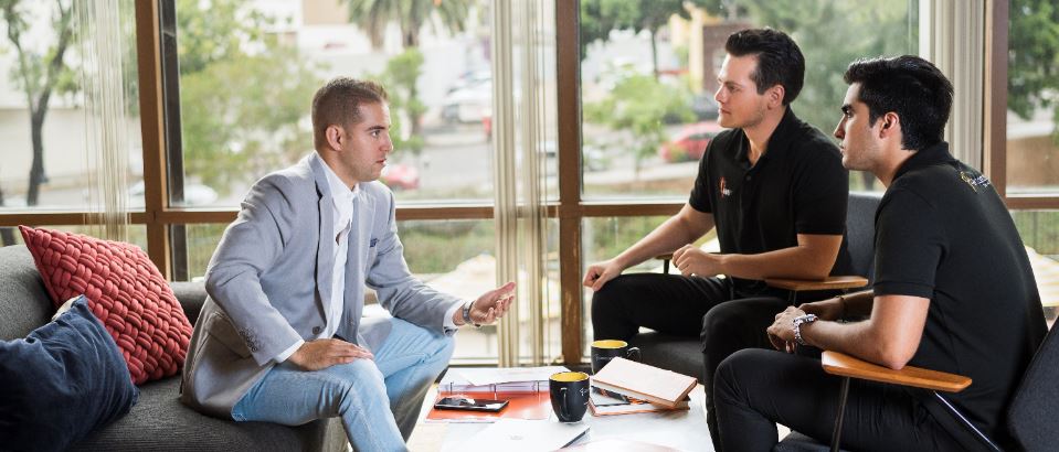 7 hábitos clave para alcanzar la cima del éxito