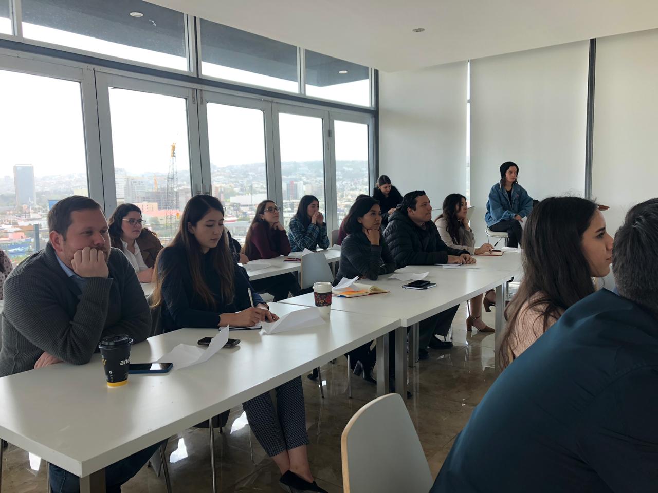 IMPARTE GRUPO CONSULTOR EFE ™ TALLER 5'S A COLABORADORES DE LA FIRMA